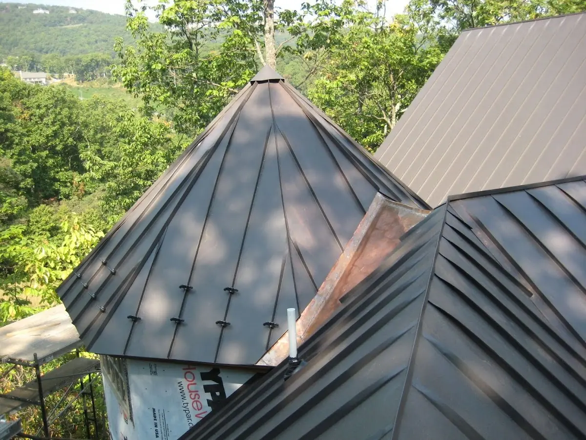 Professional Roof Tarp Installation by Craftsman Roofing in McConnellsville